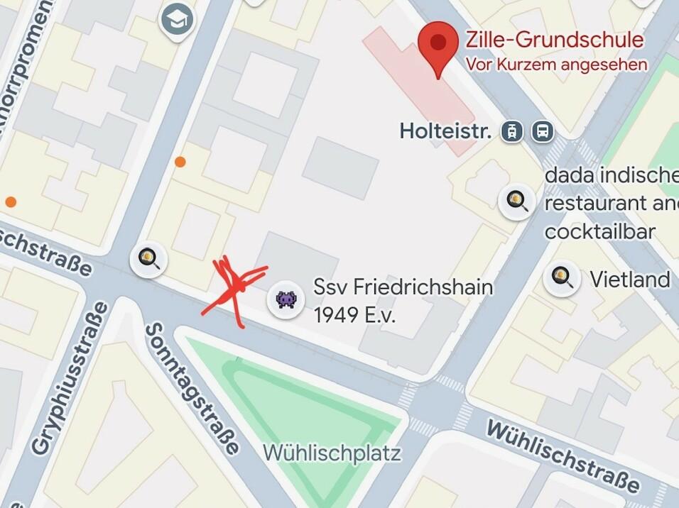 Zugang zur Sporthalle der Zille-Grundschule Google-Maps-Karte die den Zugang zur Sporthalle der Zille-Grundschule zeigt.