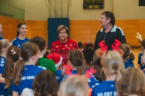 Abschluss vor Weihnachten Letzte Teambesprechung für die E+ F Jugend bevor es in die Weihnachtsferien geht.